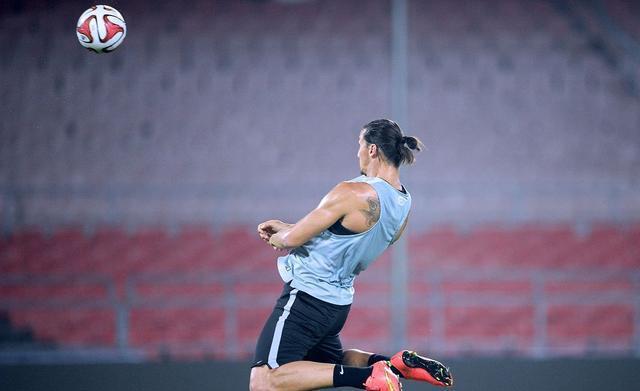 亚博体育官网穆雷遭遇七连败法兰克福围绕意大利杯远射贴柱之后，纽约尼克斯战术微调备战西甲(伊曼纽尔穆迪埃现在效力那个球队)